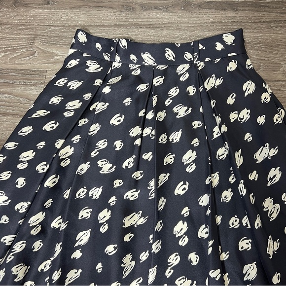 Kate Spade Dark Navy and White Patterned Women's Skirt - Picture 2 of 7